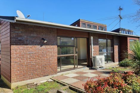 Photo of property in 2/62 Kolmar Road, Papatoetoe, Auckland, 2025