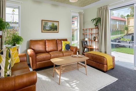 Photo of property in 17 Wairere Rise, Omokoroa, 3114