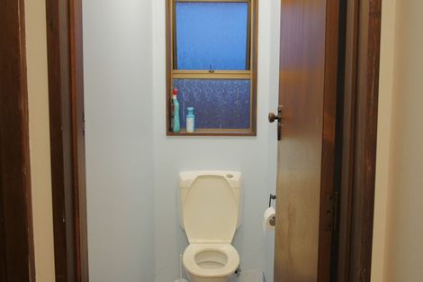 Photo of property in 32 Cecil Place, Cloverlea, Palmerston North, 4412