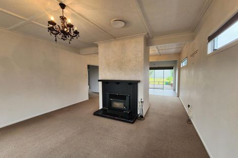 Photo of property in 12 Vogel Street, Fitzroy, New Plymouth, 4312