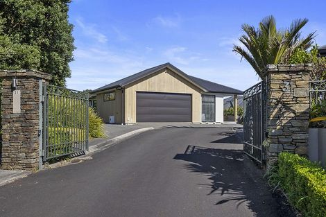Photo of property in 2/31 Links Drive, Waiwhakaiho, New Plymouth, 4312