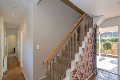 Photo of property in 18 Barlow Street, Ilam, Christchurch, 8041