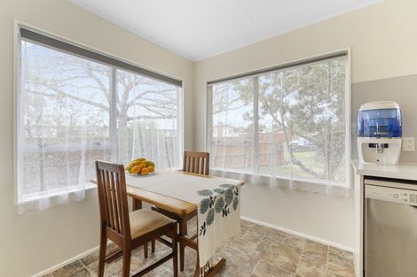 Photo of property in 14 Adkin Avenue, Levin, 5510