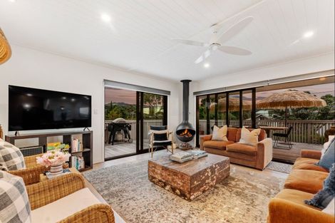 Photo of property in 19 Dunbar Road, Point Wells, Warkworth, 0986