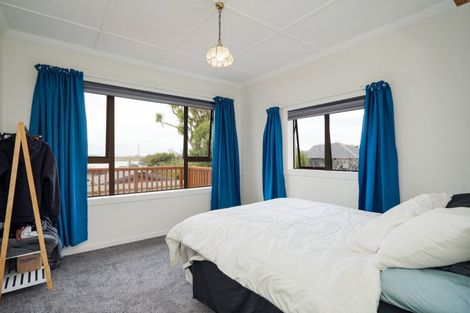 Photo of property in 12 Walker Street, Bluff, 9814