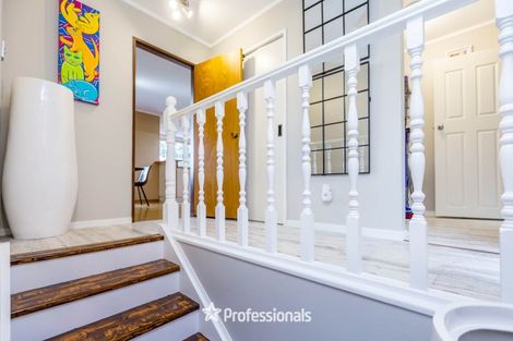 Photo of property in 8 Hobbit Lane, Pinehaven, Upper Hutt, 5371