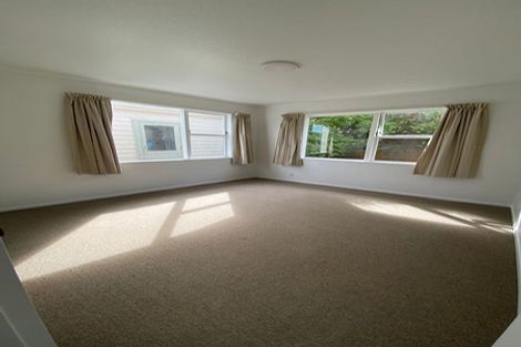 Photo of property in 1 Flint Way, Northland, Wellington, 6012