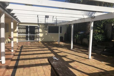 Photo of property in 157 West Harbour Drive, West Harbour, Auckland, 0618