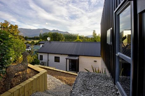 Photo of property in 71 Cotter Avenue, Arrowtown, 9302