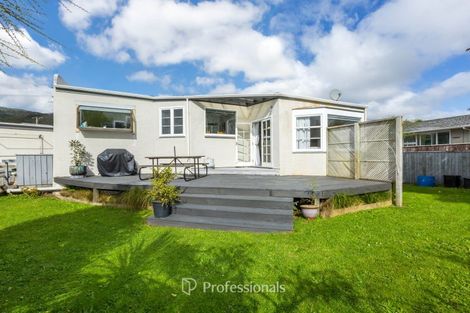 Photo of property in 1071 High Street, Taita, Lower Hutt, 5011