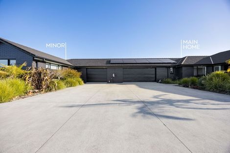 Photo of property in 5 Laguna Place, Matakatia, Whangaparaoa, 0930
