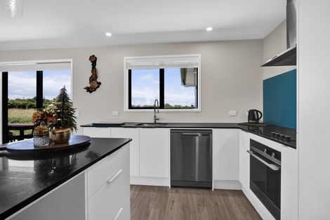 Photo of property in 34 County Drive, Hawera, 4610