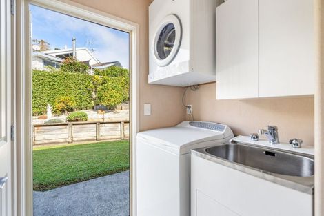 Photo of property in 288 Beach Road, Onerahi, Whangarei, 0110