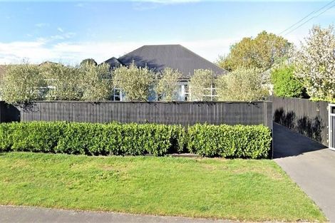 Photo of property in 35 Worthy Street, Ilam, Christchurch, 8041