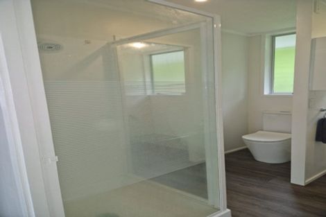 Photo of property in 9 Kerr Grove, Johnsonville, Wellington, 6037