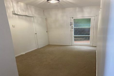 Photo of property in 124 Manuka Road, Bayview, Auckland, 0629