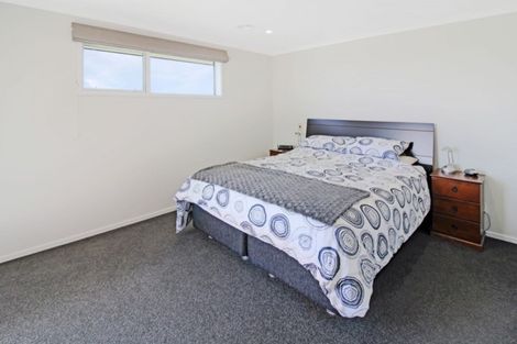 Photo of property in 1 Ongarui Close, Whalers Gate, New Plymouth, 4310