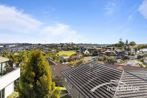 Photo of property in 21 Manu Place, Pinehill, Auckland, 0632