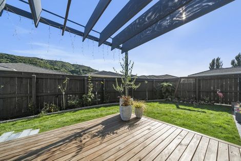 Photo of property in 4 Martha Turnell Crescent, Manor Park, Lower Hutt, 5019
