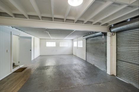 Photo of property in 2 Lovat Street, Havelock North, 4130