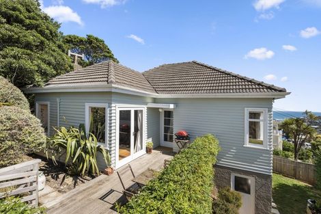 Photo of property in 27 Hudson Street, Island Bay, Wellington, 6023