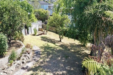 Photo of property in 5 Mayfair Crescent, Mairangi Bay, Auckland, 0630
