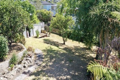 Photo of property in 5 Mayfair Crescent, Mairangi Bay, Auckland, 0630
