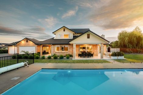 Photo of property in 144 Grasslands Drive, Cambridge, 3493