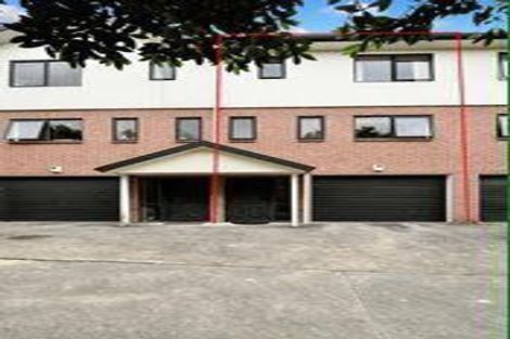 Photo of property in 1/31 Lucienne Drive, Ranui, Auckland, 0612