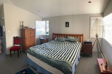 Photo of property in 6 Kouras Place, Flat Bush, Auckland, 2016