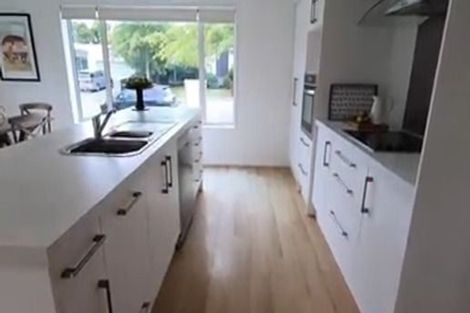 Photo of property in 64 Mokihi Gardens, Hillmorton, Christchurch, 8024