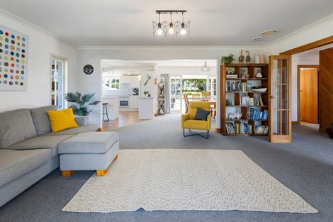 Photo of property in 16 Cowley Drive, Leamington, Cambridge, 3432