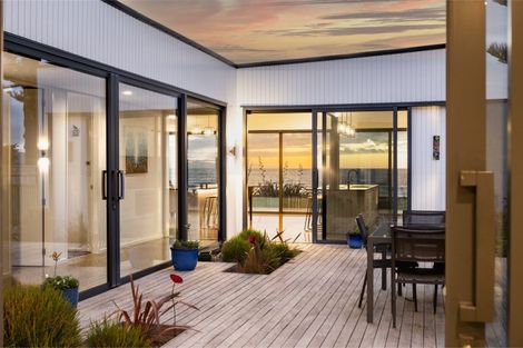 Photo of property in 257 Rosetta Road, Raumati Beach, Paraparaumu, 5032