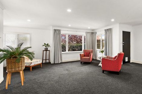 Photo of property in 72 Te Aute Road, Havelock North, 4130