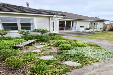 Photo of property in 4 Mana Avenue, Titahi Bay, Porirua, 5022