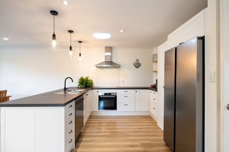 Photo of property in 11 Bernadette Street, Aidanfield, Christchurch, 8025