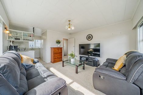 Photo of property in 3a Benzie Avenue, Wallaceville, Upper Hutt, 5018