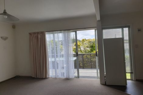 Photo of property in 58 Beulah Avenue, Rothesay Bay, Auckland, 0630