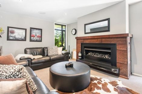 Photo of property in 455 Sawyers Arms Road, Harewood, Christchurch, 8051