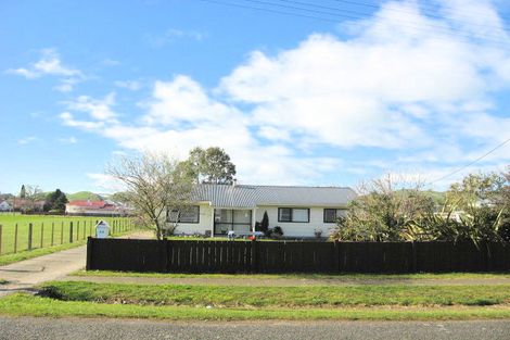 Photo of property in 54 Nancy Street, Takapau, 4203