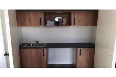 Photo of property in 2 Resolution Drive, Gulf Harbour, Whangaparaoa, 0930