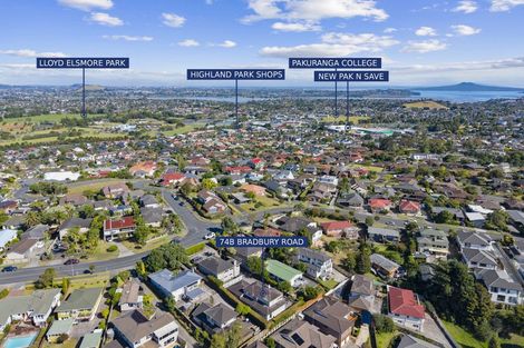 Photo of property in 74b Bradbury Road, Botany Downs, Auckland, 2010