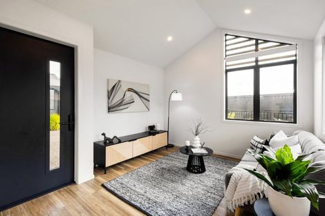 Photo of property in 2/9 Kingsley Street, Saint Andrews, Hamilton, 3200