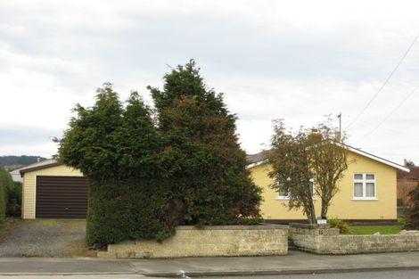 Photo of property in 15 Ajax Street, Milton, 9220