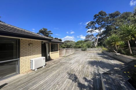 Photo of property in 68 Attwood Road, Paremoremo, Auckland, 0632