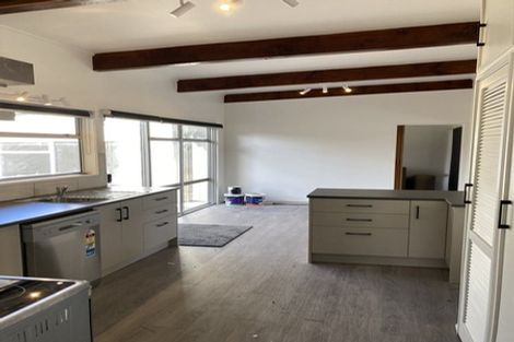 Photo of property in 52 Cascades Road, Pakuranga Heights, Auckland, 2010