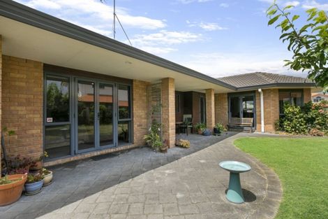 Photo of property in 53 Santa Monica Drive, Papamoa Beach, Papamoa, 3118