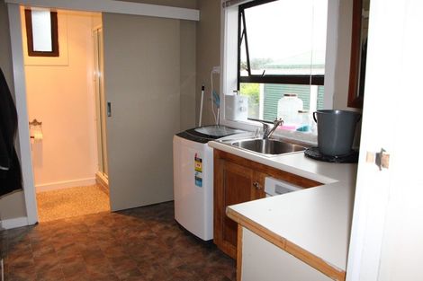 Photo of property in 6 College Road, Parkside, Timaru, 7910