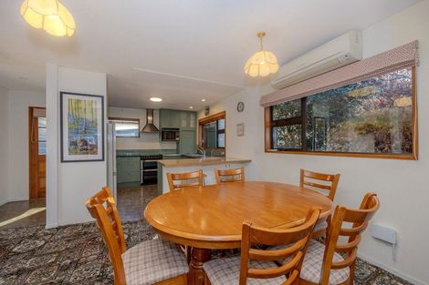 Photo of property in 8 Kennedy Crescent, Wanaka, 9305