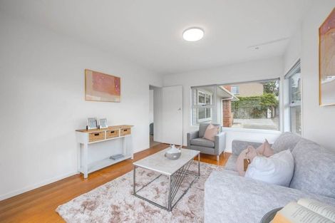 Photo of property in 1/11 Corunna Road, Milford, Auckland, 0620